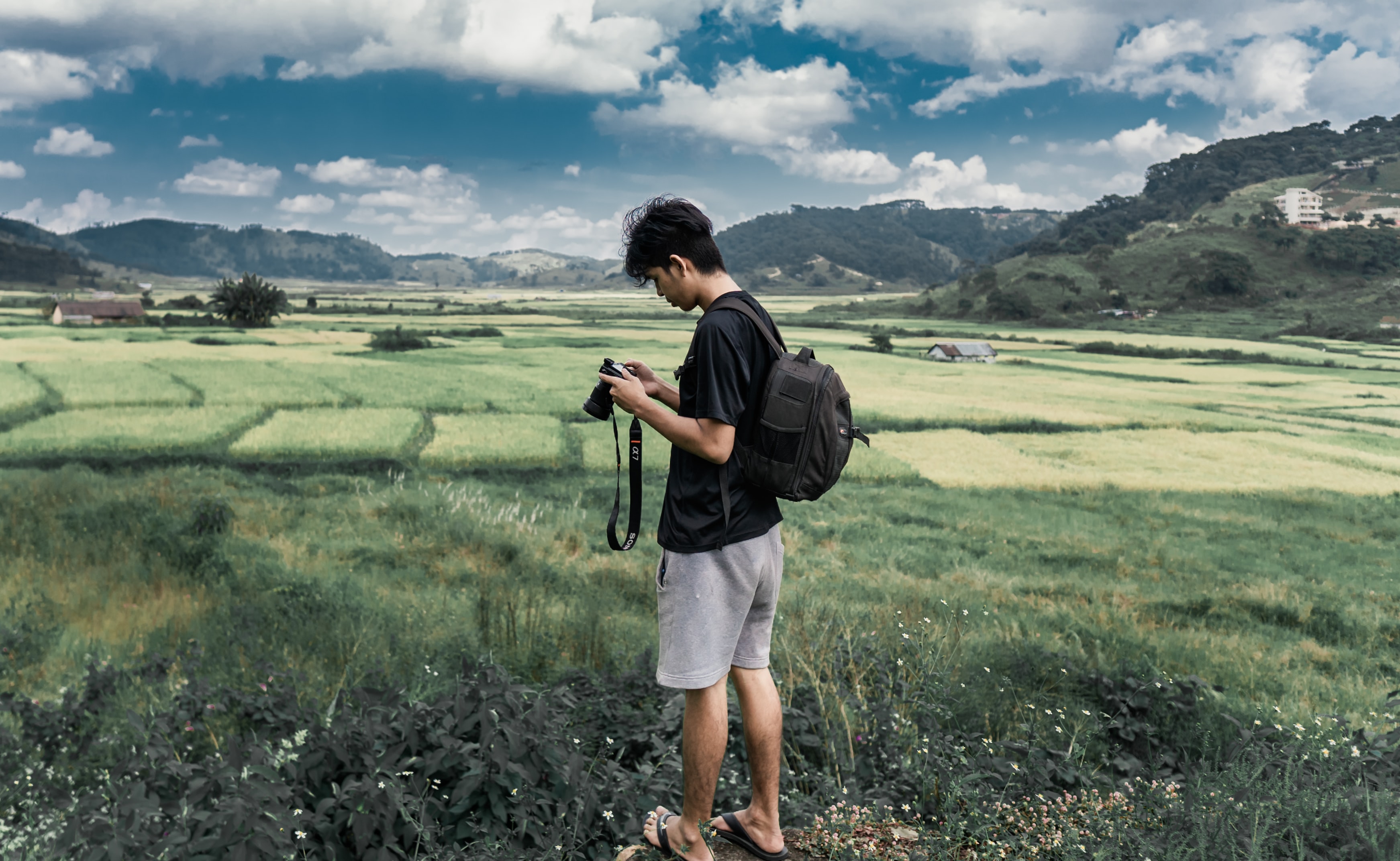 How to Pack Light for a Travel Photography Shoot