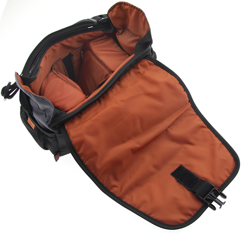 Jazz Messenger 2 Shoulder Bag (Black) Image 5