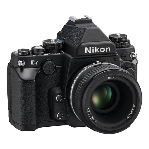Df Digital SLR Camera with 50mm f/1.8 Lens (Black) Image 2