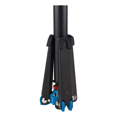 A38FDS2 Series 3 Aluminum Monopod with 3-Leg Locking Base and S2 Video Head Image 3