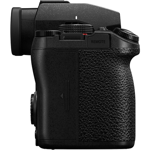 Lumix DC-S5 II Mirrorless Digital Camera Body (Black) with Lumix S 85mm f/1.8 Lens Image 1