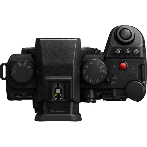 Lumix DC-S5 IIX Mirrorless Digital Camera Body (Black) with Lumix S PRO 24-70mm f/2.8 Lens Image 6