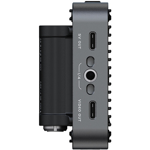 SeeMo Pro SDI/HDMI to USB-C Video Capture Adapter for iPhone / iPad Image 3
