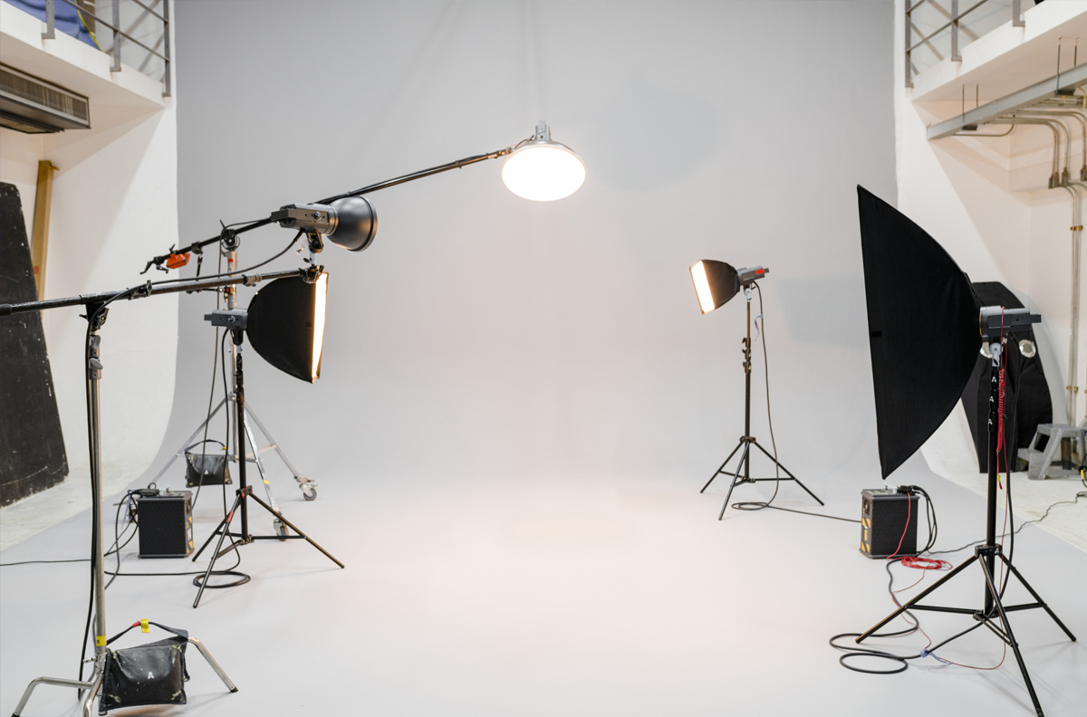 Bringing Your Vision to Light: Tips for Selecting the Right Strobe Light Setup