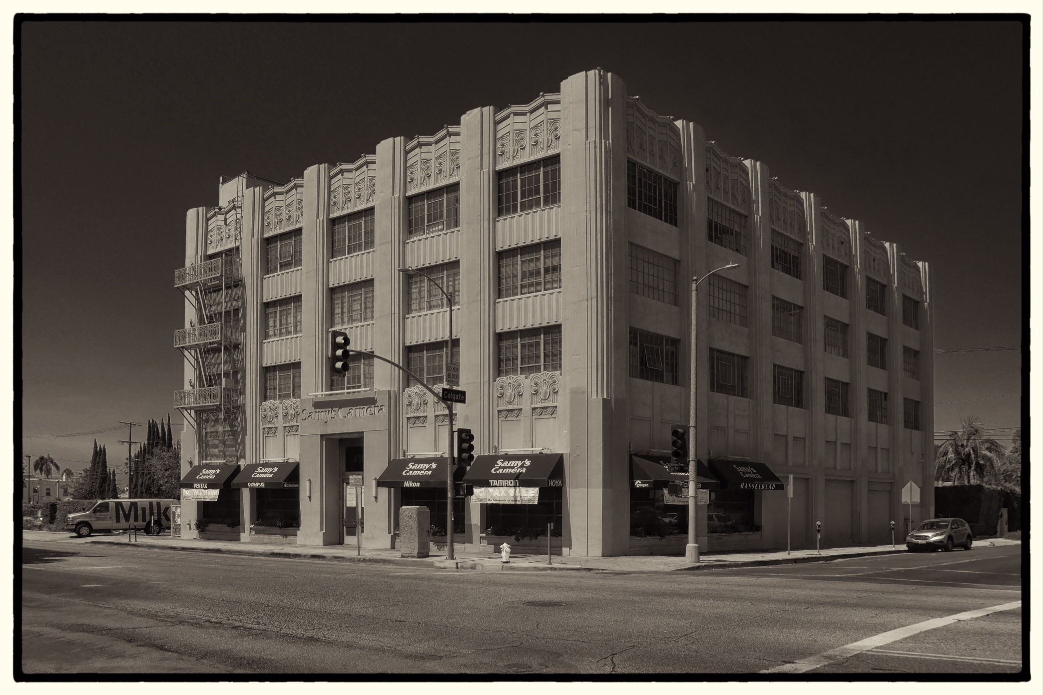 Art Deco in the Tech Age: The Many Lives of 431 South Fairfax Ave