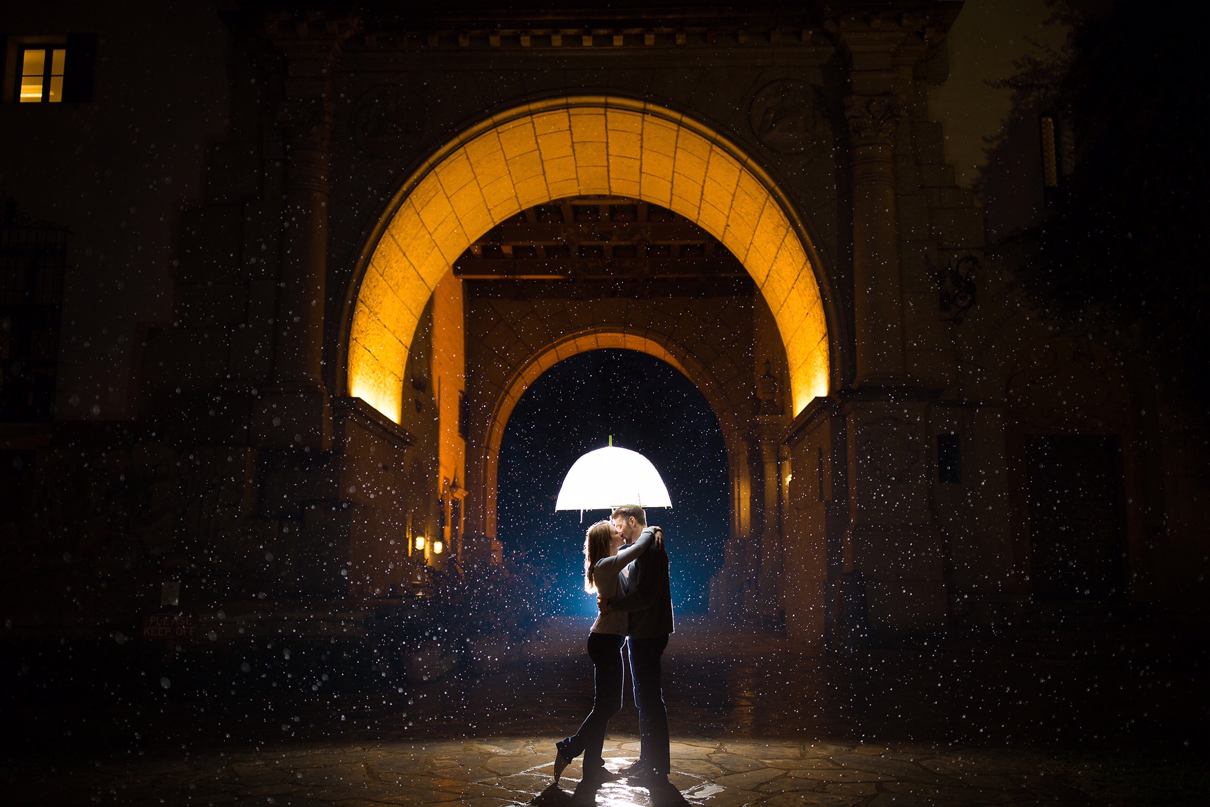 #WeddingWednesday: Tips for Shooting Rainy Day Nuptials