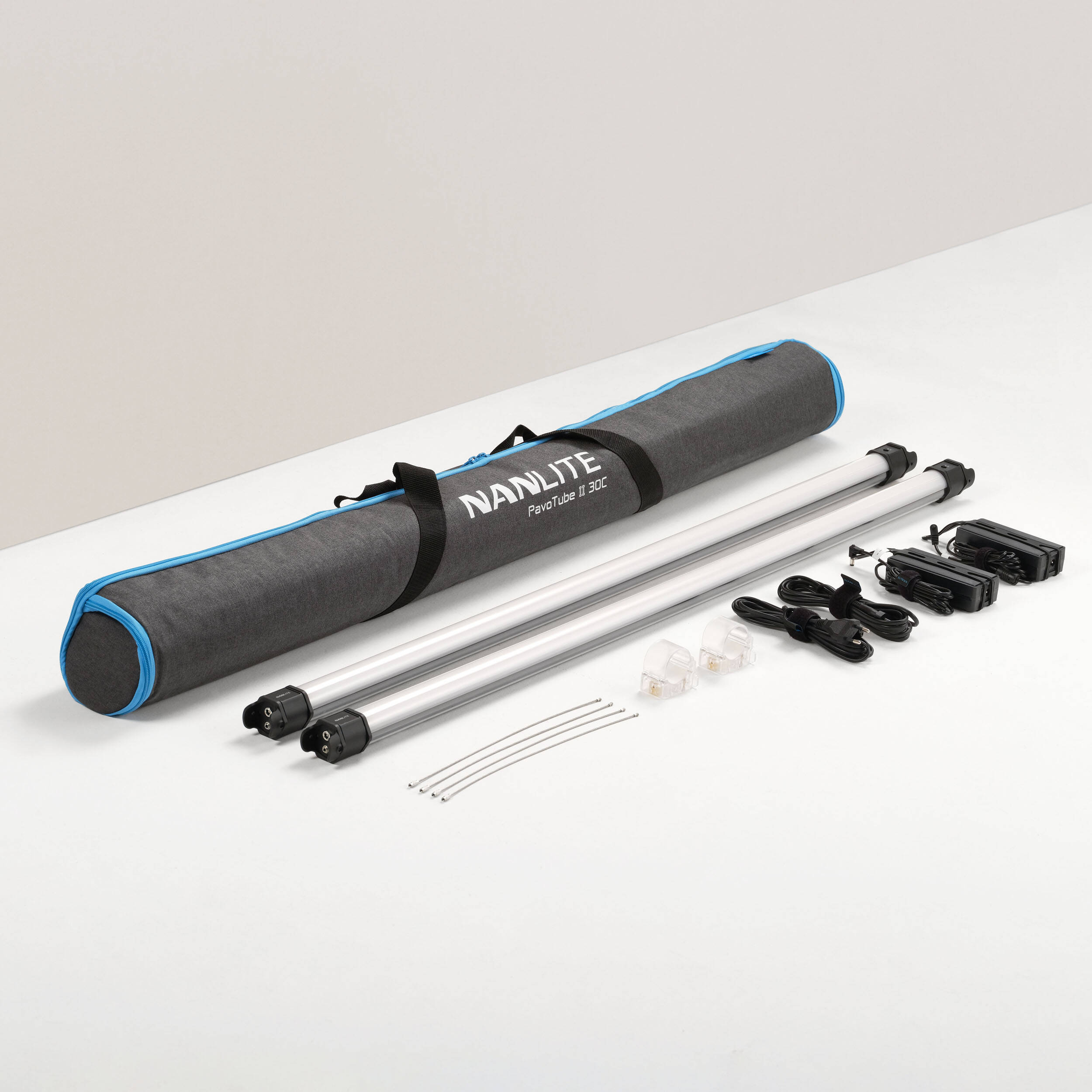 NANLITE PavoTube Ⅱ 30x Nanlite PavoTube II 30XR 4' RGBWW LED Pixel Tube with CRMX