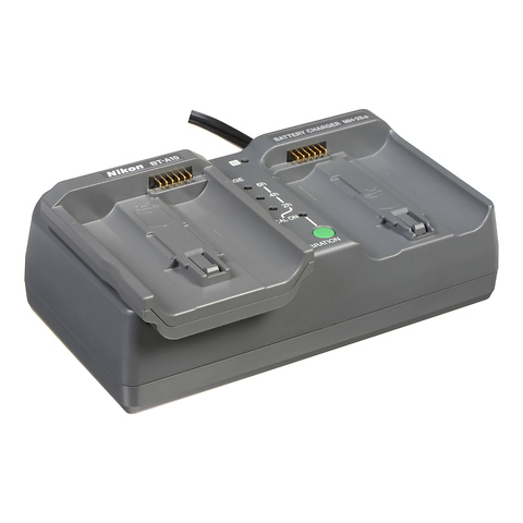 MH-26a Battery Charger Image 1