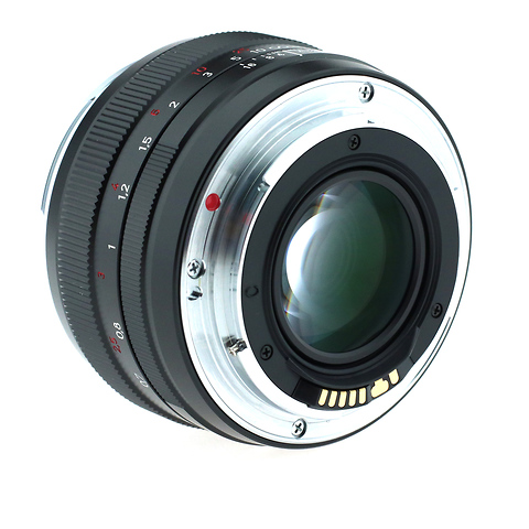 Planar T* 50mm f/1.4 ZE Lens for Canon EF - Pre-Owned Image 3