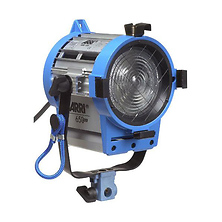 650 Watt Plus Fresnel Tungsten Light Image 0