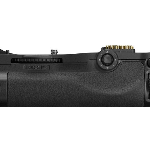 MB-D10 Multi-Power Battery Grip Image 1