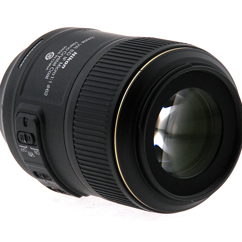 AF-S 105mm f/2.8G ED-IF VR Macro Lens - Open Box Image 1