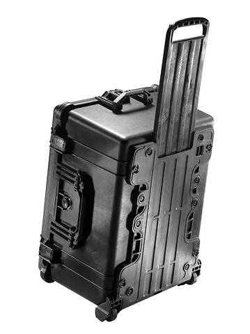 1620 Rolling Hard Case with Padded Dividers (Black) Image 0