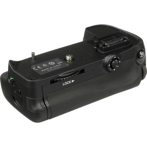 MB-D11 Multi Power Battery Pack for D7000 Image 1