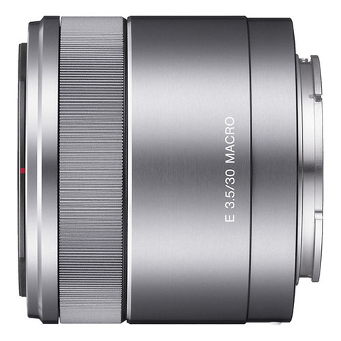 SEL30M35 30mm f/3.5 Macro Lens Image 1