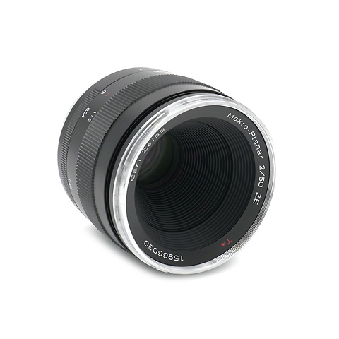 50mm f/2.0 ZE T* Makro-Planar for Canon - Pre-Owned Image 0