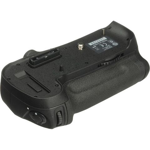Nikon MB-D12 Multi-Power Battery Grip |