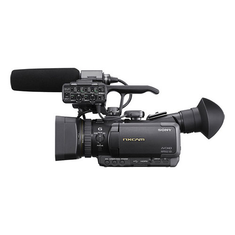NXCAM Compact Camcorder Image 5