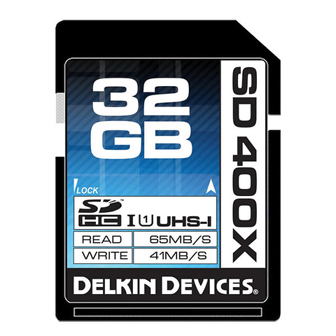 32GB 400X UHS-I SDHC Memory Card Image 0