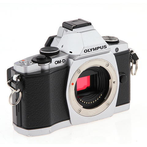 OM-D E-M5 Micro 4/3 Digital Camera Body - Silver - Pre-Owned Image 3