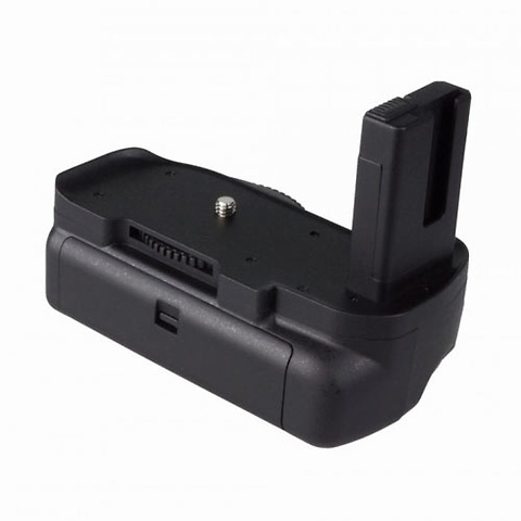 Vertical Control Power Grip for Nikon D5100/5200 Image 0