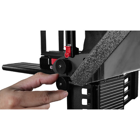 Proline Plus 12 in. Teleprompter with 12 in. Reversing Monitor Image 10