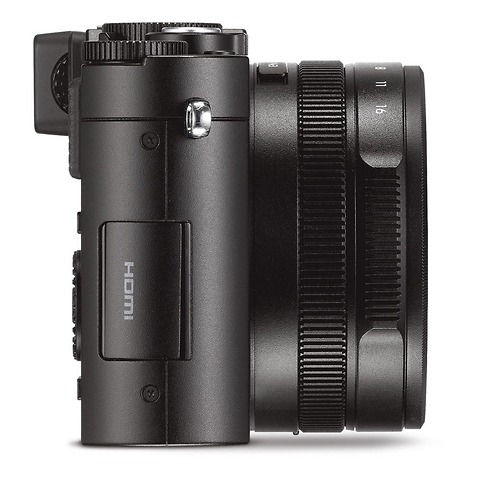 D-LUX (Typ 109) Digital Camera Explorer Kit Image 10