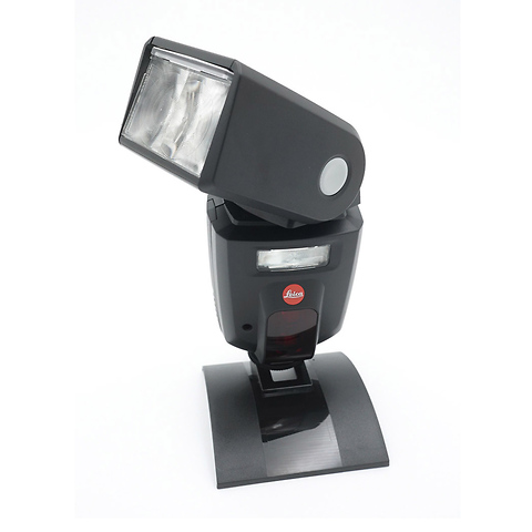 Leica SF 58 TTL Shoe Mount Flash for Leica - Pre-Owned Image 1
