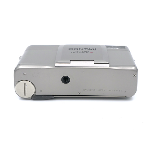 TVS III 35mm Film Camera Collectible Item - Pre-Owned Image 6