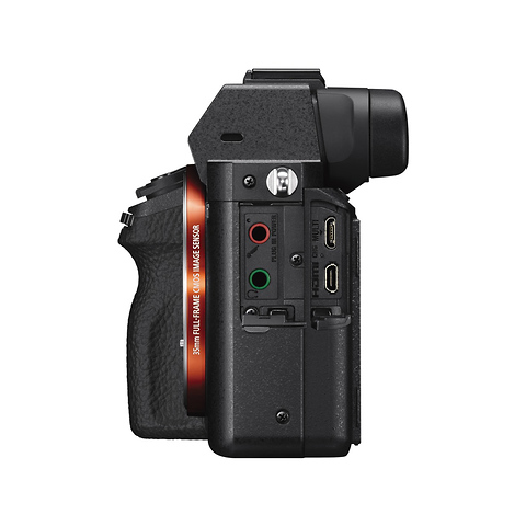 Alpha a7II Mirrorless Digital Camera Body with FE 28-70mm f/3.5-5.6 OSS Lens Image 3