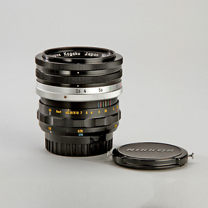 Nikkor 5.5cm f/3.5 Micro Preset Lens - Pre-Owned