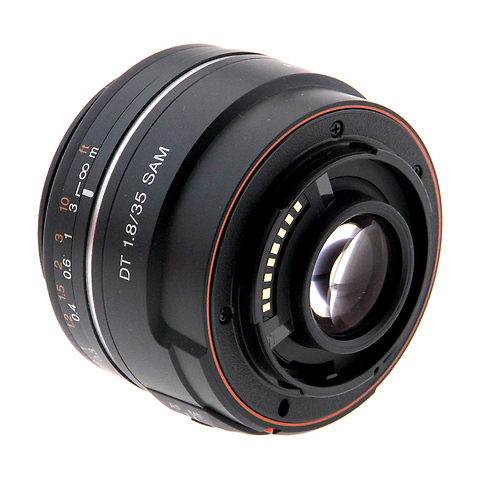DT 35mm f/1.8 SAM Lens - Open Box Image 2
