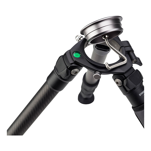 GIT204 Grand Series 2 Stealth Carbon Fiber Tripod Image 5