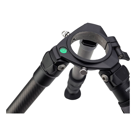 GIT304L Grand Series 3 Stealth Carbon Fiber Tripod Image 4