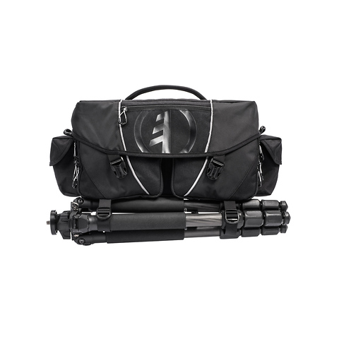 Stratus 15 Shoulder Bag (Black) Image 7