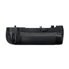 MB-D17 Multi Power Battery Pack for D500 Image 0