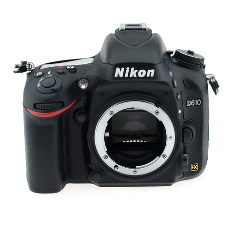D610 DSLR Camera w/NIKKOR 28-300mm f3.5-5.6G ED VR Lens - Open Box Image 1
