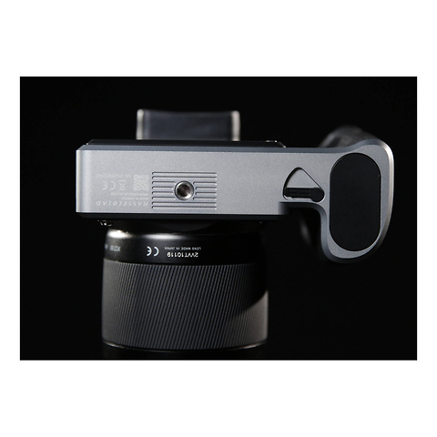 X1D-50c Digital Medium Format Mirrorless Camera Body (Silver) Image 7