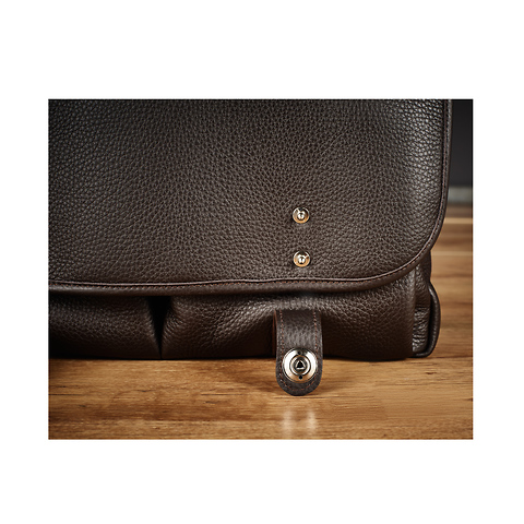 William Messenger Bag (Cowhide Dark Brown) Image 5