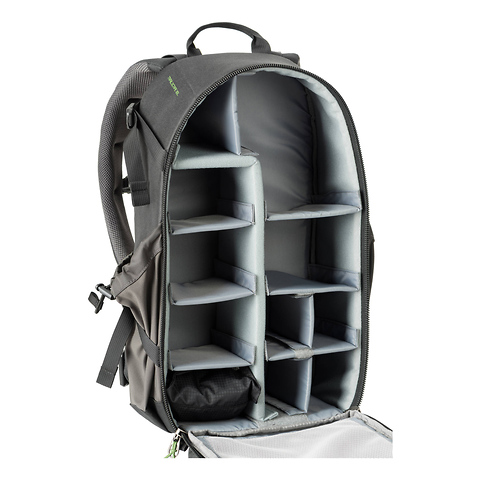 TrailScape 18L Backpack (Charcoal) Image 3