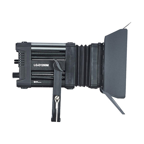 120W LED Fresnel with DMX and WiFi Image 2