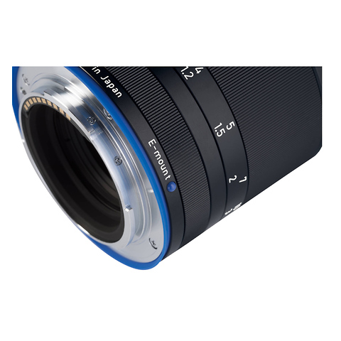 Loxia 85mm f/2.4 Lens for Sony E Mount Image 5