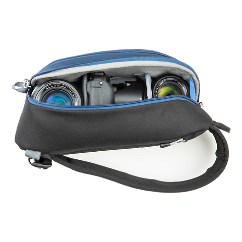 TurnStyle 5 V2.0 Sling Camera Bag (Blue Indigo) Image 6