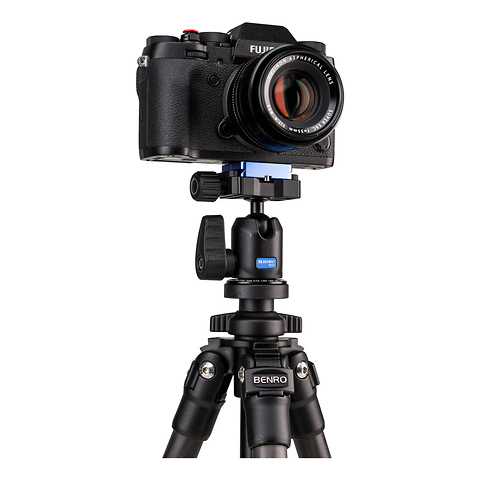 Slim Carbon-Fiber Tripod with Ball Head Image 7