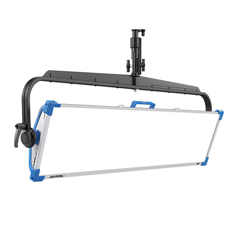 SkyPanel S120-C LED Softlight (Blue/Silver, Manual Yoke) Image 0