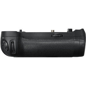 MB-D18 Multi-Power Battery Pack for the D850
