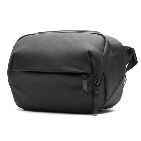 Everyday Sling (5L, Black) Image 0