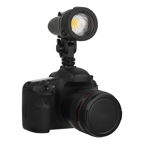 Stella 1000 spLED 5600K LED Light Image 7