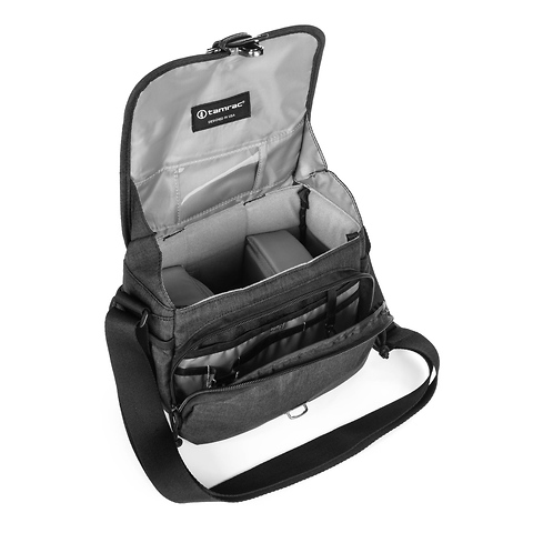 Bushwick 2 Camera Shoulder Bag (Black) Image 4