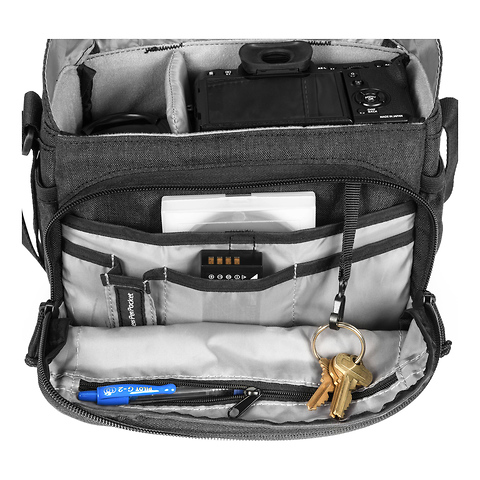 Bushwick 2 Camera Shoulder Bag (Black) Image 5